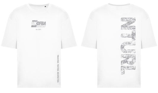 UKDFBA WHITE OVERSIZE T