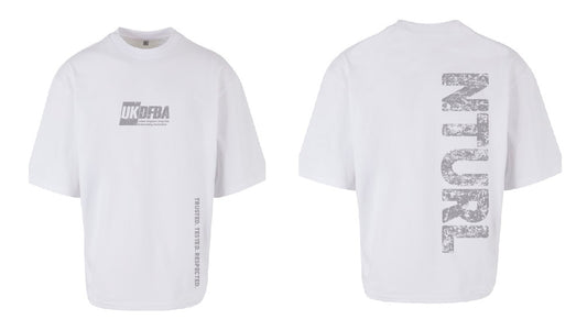 UKDFBA WHITE OVERSIZE T